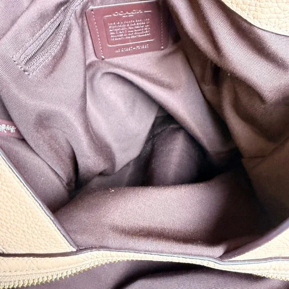 Coach Grace Hobo Beige Pebble Leather Shoulder Bag F31987 Gold Hardware - Picture 7 of 12